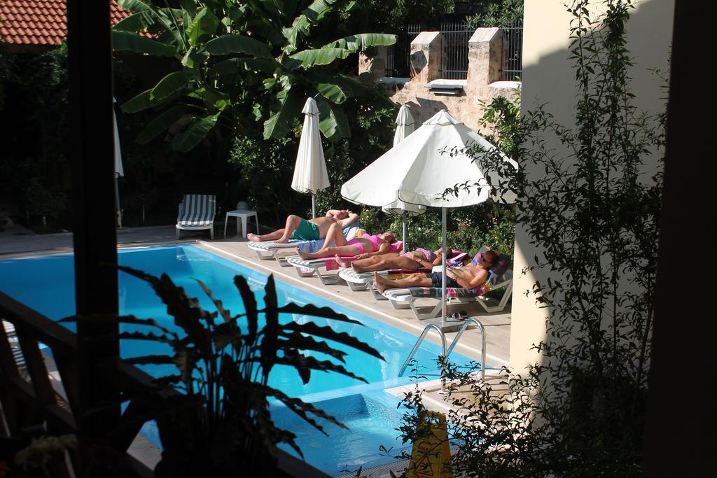 Hadrian Gate Hotel Antália Exterior foto
